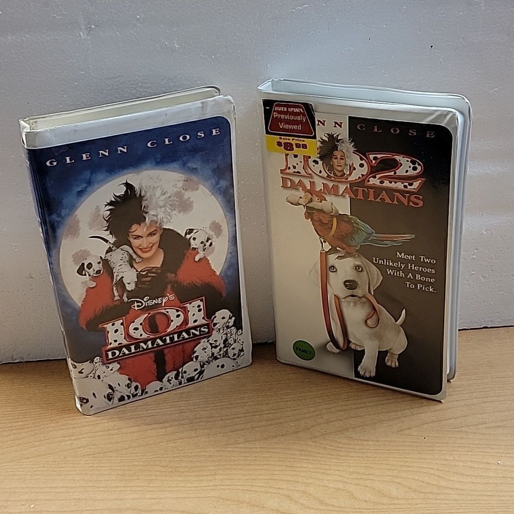 2vhs movies 101Dalmations and 102 Dalmations